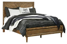 Load image into Gallery viewer, Broshtan California King Panel Bed