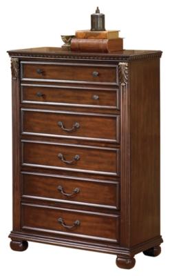 Leahlyn Chest of Drawers