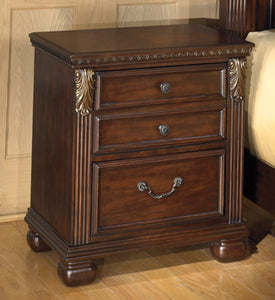 Leahlyn Nightstand