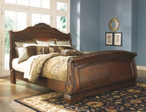 North Shore Queen Sleigh Bed