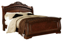 Load image into Gallery viewer, North Shore Queen Sleigh Bed