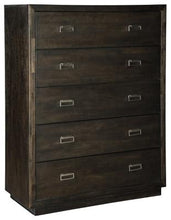 Load image into Gallery viewer, Hyndell Chest of Drawers