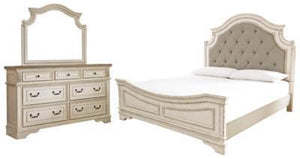 Realyn 5-Piece Bedroom Package