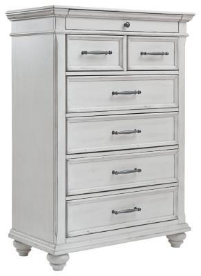 Kanwyn Chest of Drawers