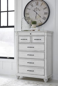 Kanwyn Chest of Drawers