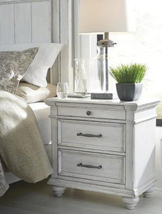 Kanwyn Nightstand