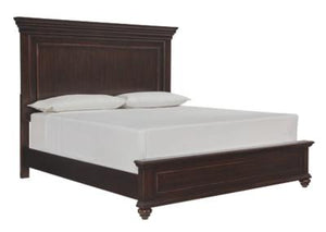 Brynhurst King Panel Bed