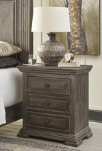 Load image into Gallery viewer, Wyndahl Nightstand