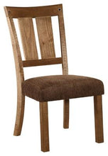 Load image into Gallery viewer, Tamilo Dining Room Chair