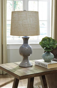 Magdalia Table Lamp