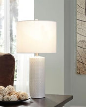 Load image into Gallery viewer, Steuben Table Lamp Set of 2