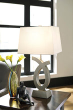 Load image into Gallery viewer, Amayeta Table Lamp Set of 2