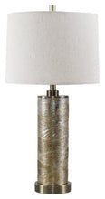 Load image into Gallery viewer, Farrar Table Lamp