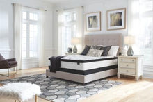 Load image into Gallery viewer, Chime 12 Inch Hybrid King Mattress in a Box
