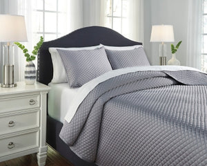 Dietrick 3Piece King Quilt Set