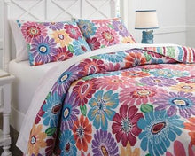 Load image into Gallery viewer, Alexei 3Piece Full Quilt Set