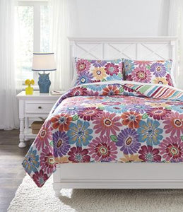 Alexei 3Piece Full Quilt Set