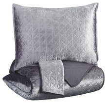 Load image into Gallery viewer, Maryam 3Piece Queen Coverlet Set