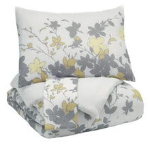 Load image into Gallery viewer, Maureen 3Piece Queen Comforter Set