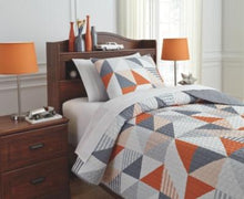 Load image into Gallery viewer, Layne 2Piece Twin Coverlet Set