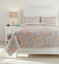 Load image into Gallery viewer, Jessamine 3Piece Full Coverlet Set