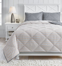 Load image into Gallery viewer, Rhey 3Piece Full Comforter Set