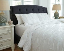 Load image into Gallery viewer, Rimy 3Piece Queen Comforter Set