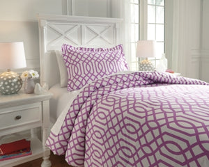 Loomis 2Piece Twin Comforter Set