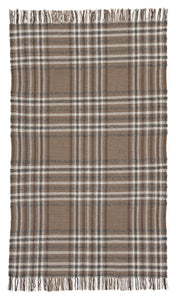 Hardy 8 x 10 Rug