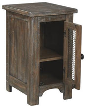 Load image into Gallery viewer, Danell Ridge Chairside End Table