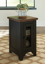 Load image into Gallery viewer, Valebeck Chairside End Table