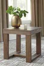 Load image into Gallery viewer, Cariton End Table