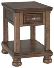 Load image into Gallery viewer, Flynnter Chairside End Table