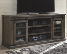 Load image into Gallery viewer, Danell Ridge 70 TV Stand